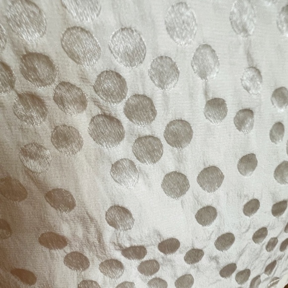 Vintage SLB by Sunny Leigh 100% Silk Minimalist Ivory Classic Blouse Top Medium - Picture 7 of 13